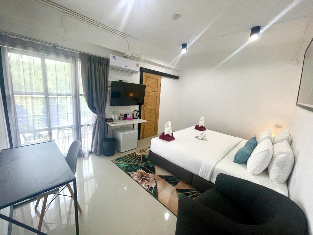 Laewan Guesthouse Baan Tai Luaran gambar